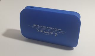 Powebank 3000 mAh batteria esterna cellulare