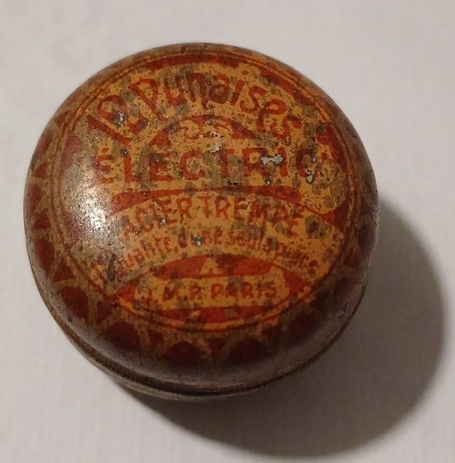 Cajas pequeñas antiguas (5€ todas)