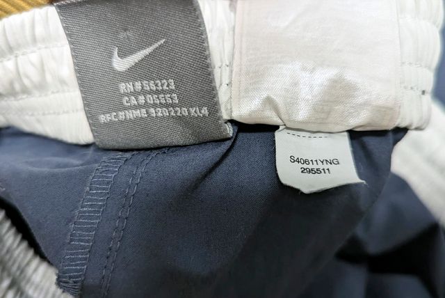 Pantalones parachute Nike vintage - Talla S