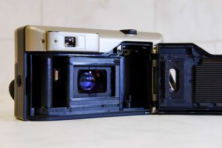 Cámara Konica Zup110 VP