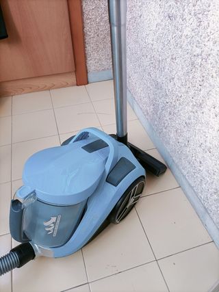 Aspiradora Rowenta Compact Power XXL
