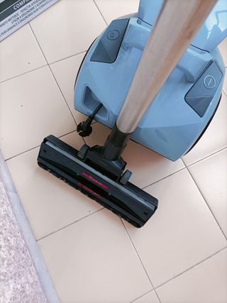 Aspiradora Rowenta Compact Power XXL