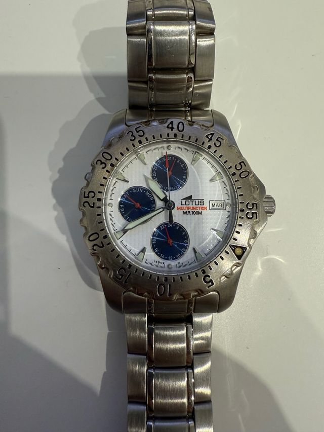 reloj lotus 15009/Q