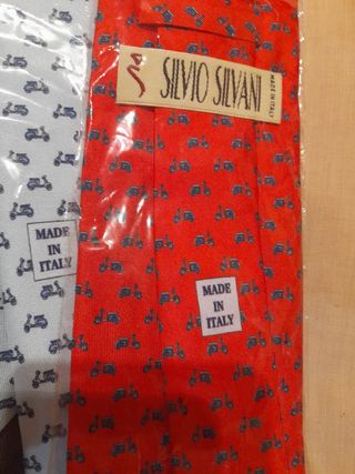 Corbatas 100% seda sin estrenar