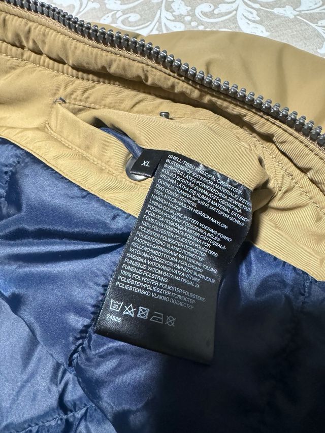 Abrigo Angelo Litrico