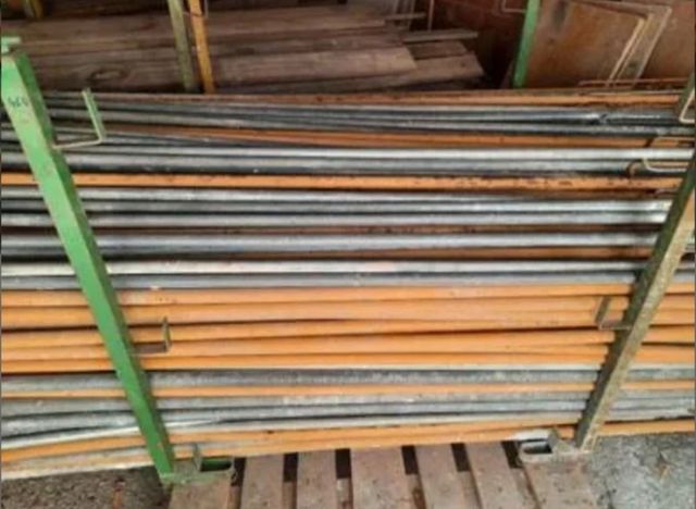 Barandillas sargentos postes