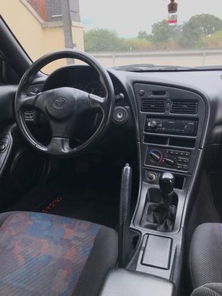 Toyota Celica 1998, venta o cambio