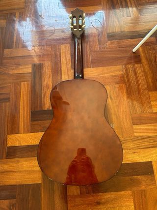 Guitarra clásica modelo C542