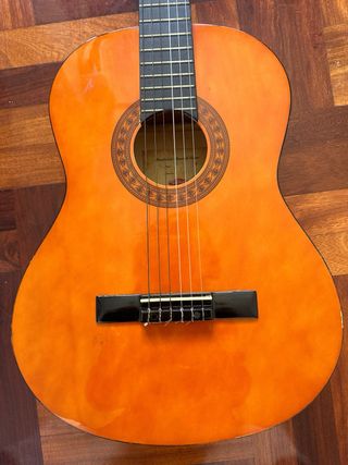 Guitarra clásica modelo C542
