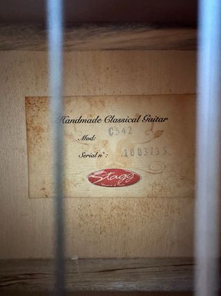 Guitarra clásica modelo C542