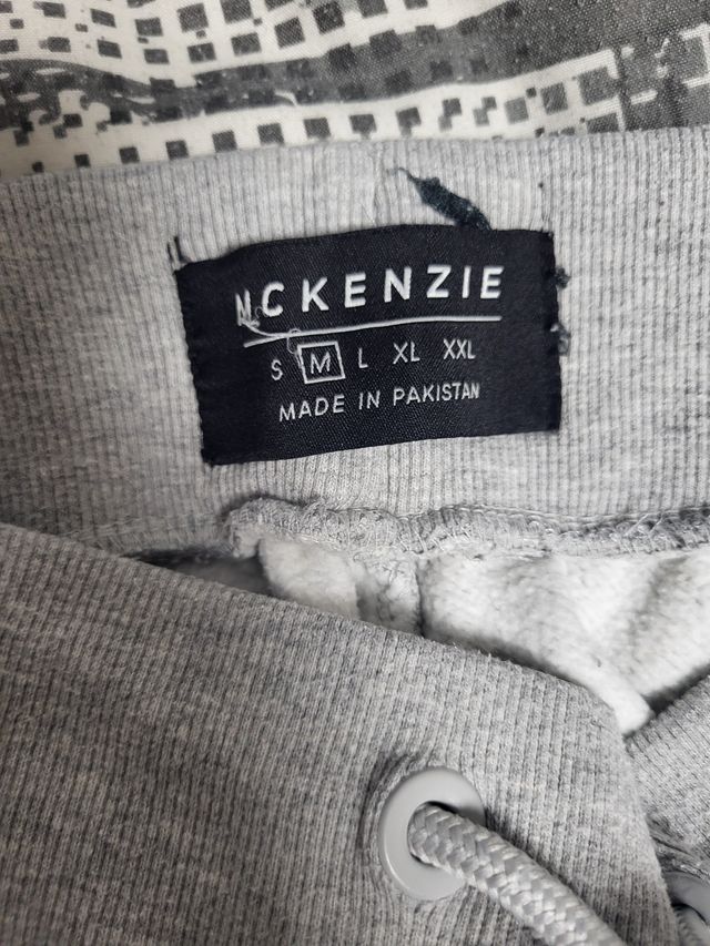 Chándal gris chico Mckenzie