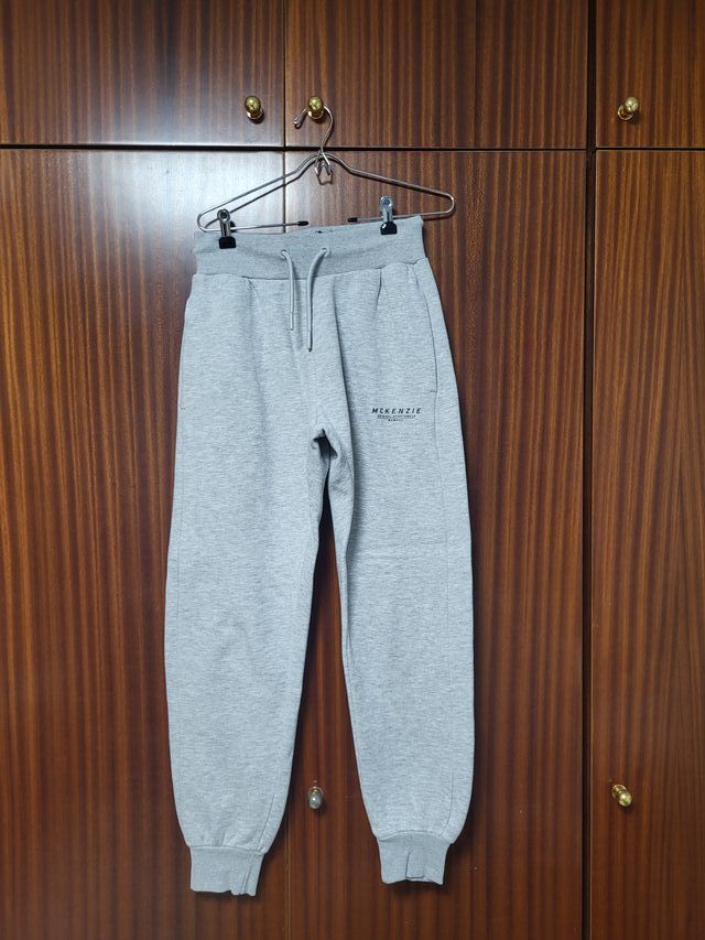 Chándal gris chico Mckenzie