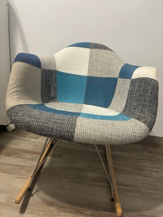 Silla mecedora para bebé