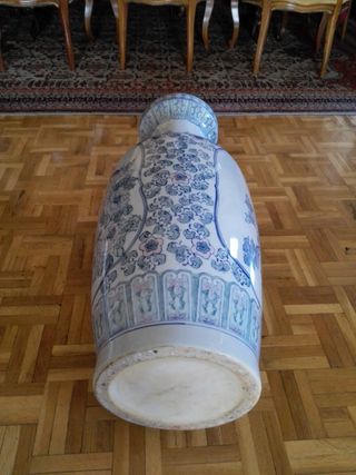 Jarrón CHINO gran tamaño. Precioso.
