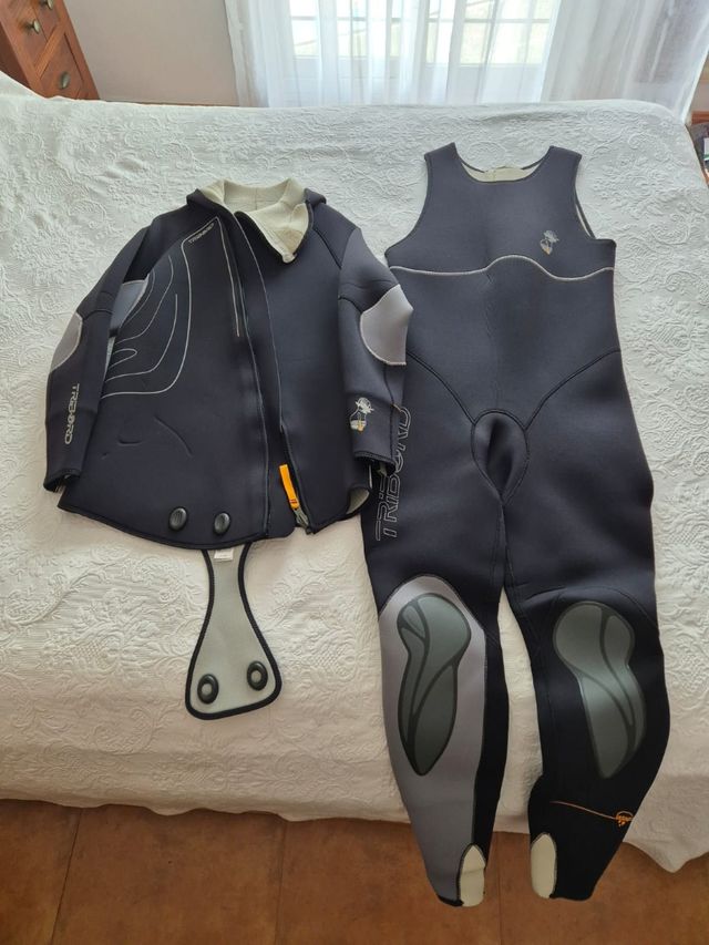 Traje de buceo