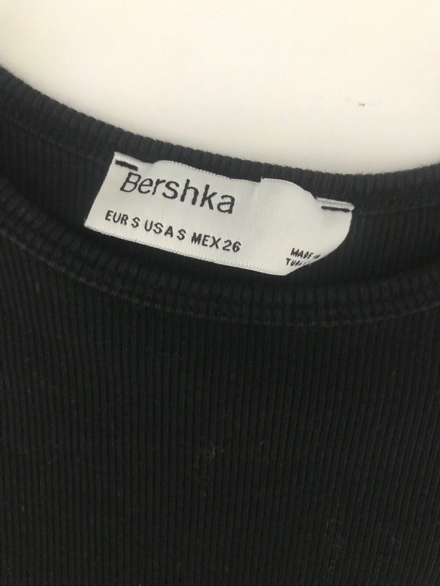 Top manga corta negro