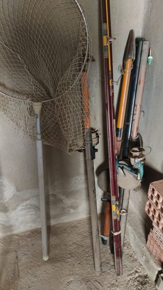 Lote de artículos de pesca 