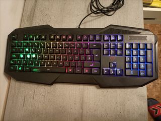 Teclado Trust GXT 