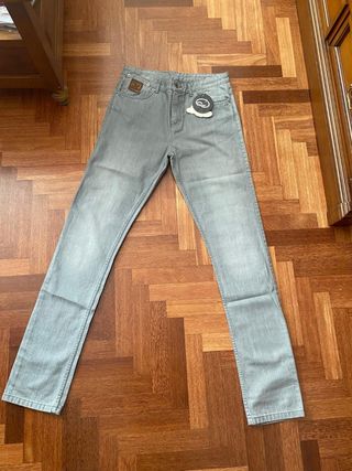 Pantalón Vaquero Gris