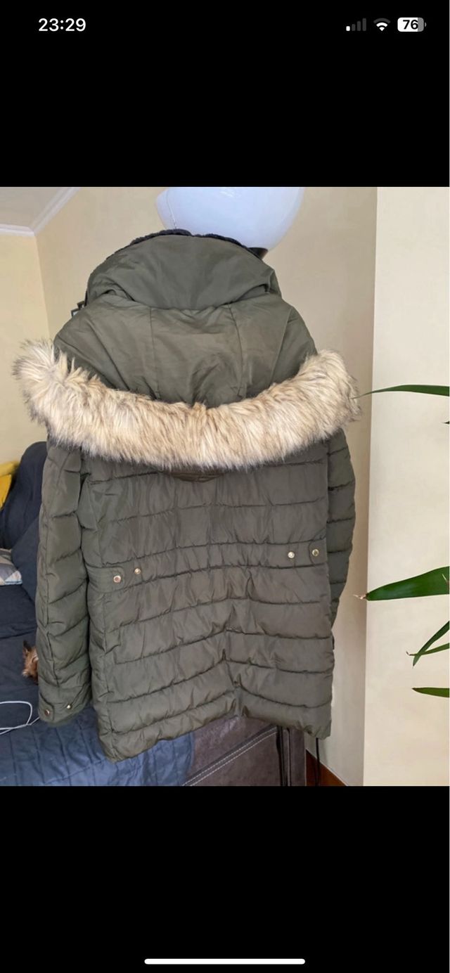 Chaquetón verde acolchado ZARA