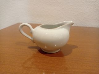 🇬🇧 Lechera de porcelana inglesa