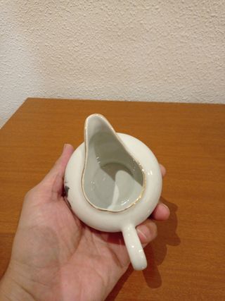 🇬🇧 Lechera de porcelana inglesa