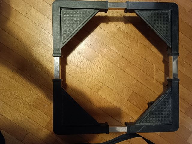 Base con ruote per elettrodomestici