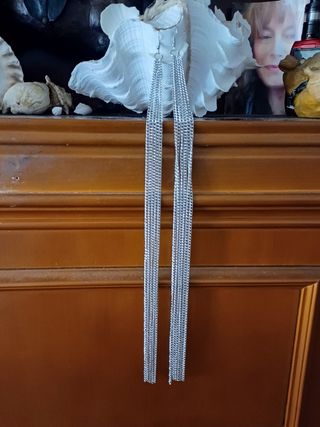 PENDIENTES LARGOS CON VARIAS CADENAS