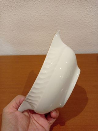 🇩🇪 Salsera de porcelana alemana