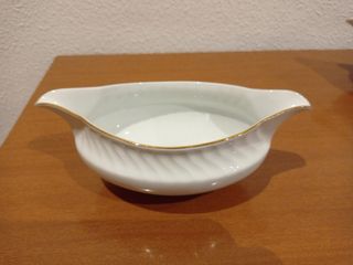🇩🇪 Salsera de porcelana alemana