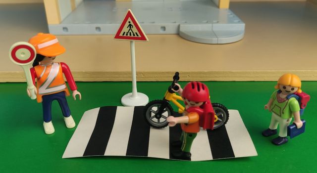 Playmobil 4328. Paso cebra y ciclistas.