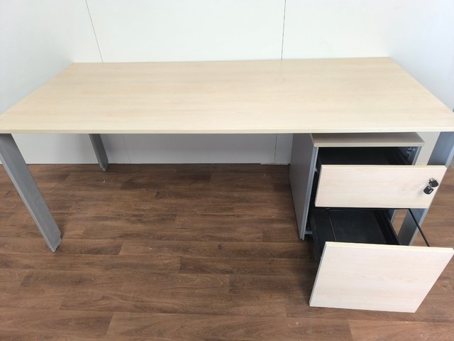 MESA DESPACHO ESCRITORIO OFICINA