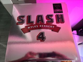 Slash - 4 VINILO Morado + PÚA