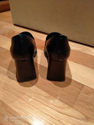 Zapatos mocasines actuales de tacón