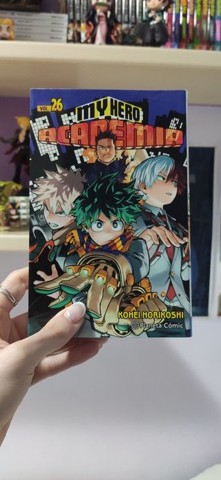 Manga del tomo 1 al 33 del manga My Hero Academia