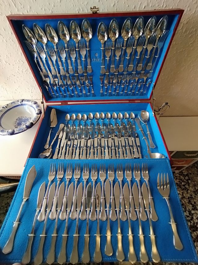 Cubertería DALIA Nueva a estrenar