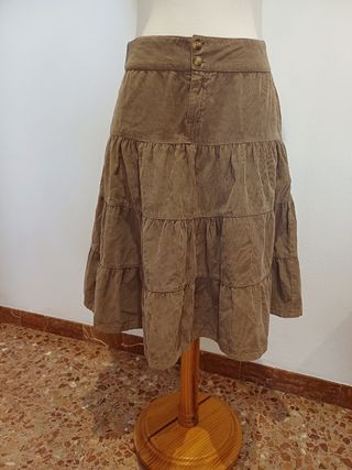 Falda midi Zara
