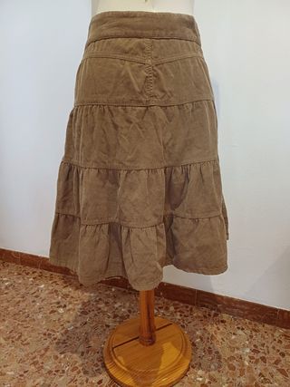 Falda midi Zara