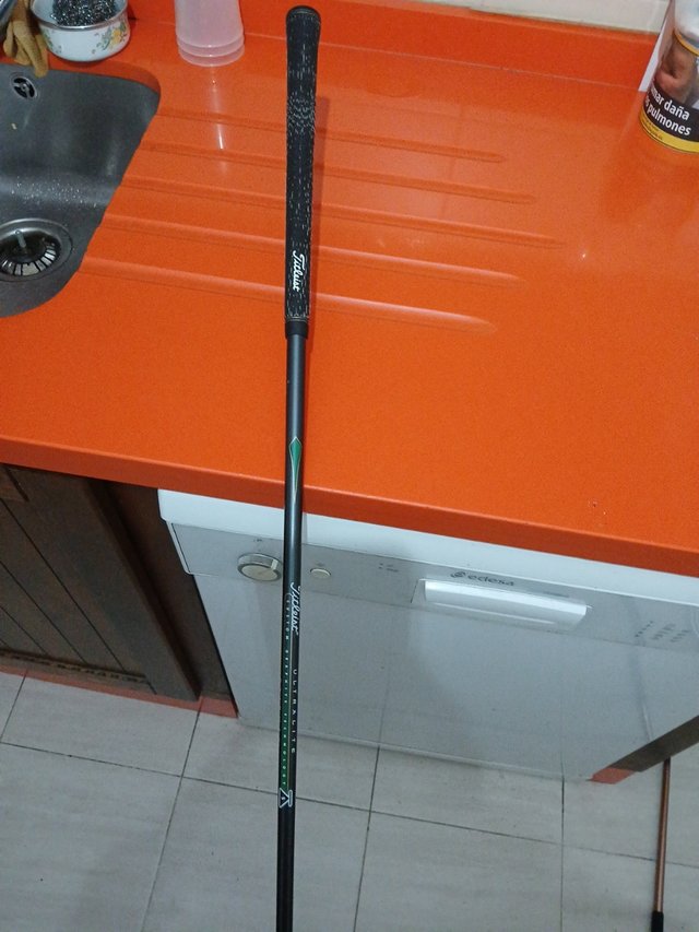 Palo de golf titleist 20,5