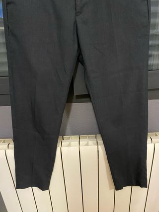 Pantalón Gris 