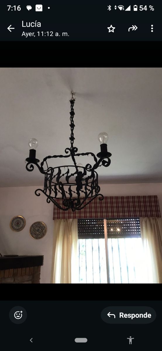 Lampara de forja de bodega