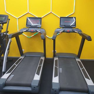 MAQUINAS DE GIMNASIO