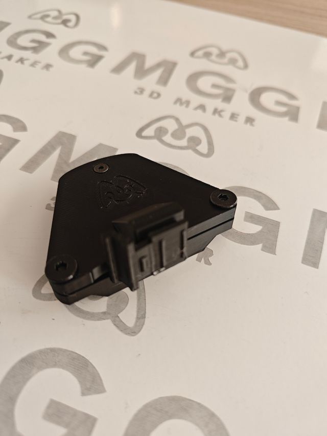 Soporte sillín SWAT luz BONTRAGER FLARE + AIRTAG