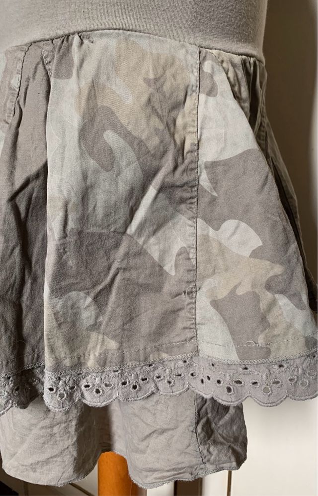 Camo Vintage Y2K miniskirt with broderie anglaise