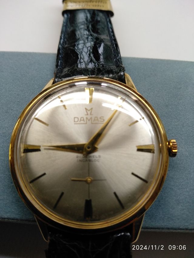 Orologio in oro meccanico