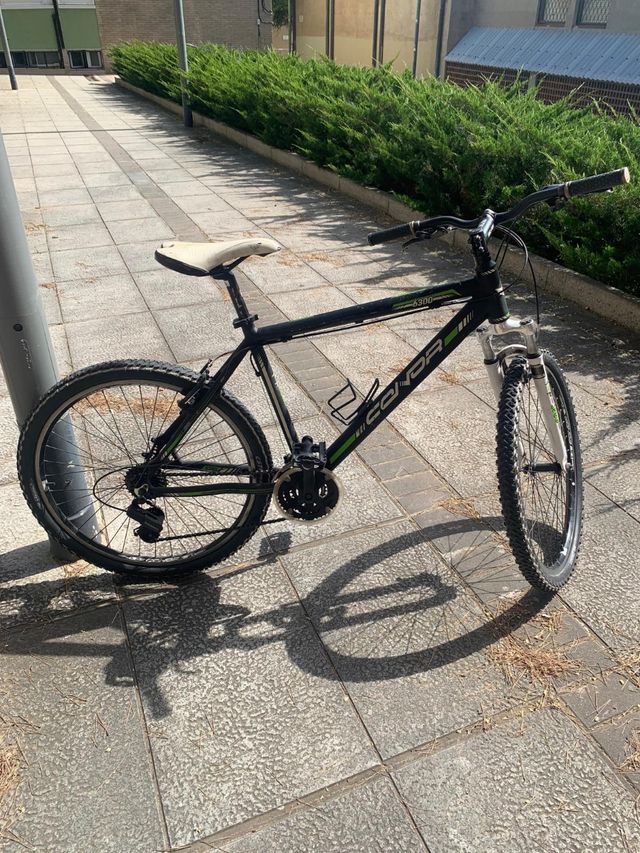 Bicicleta Mountain bike