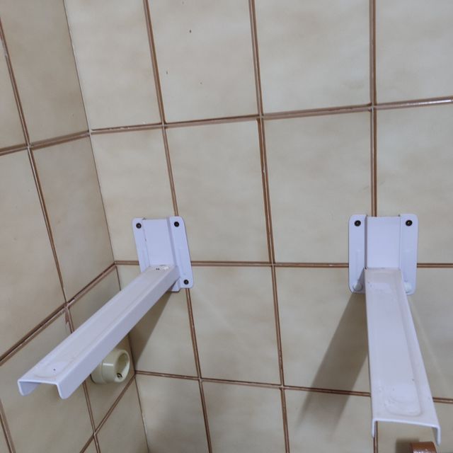 Soporte microondas o televisor