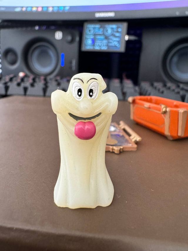 Vintage Kinder Figure Fantasma
