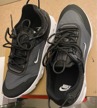 Nike reactive live