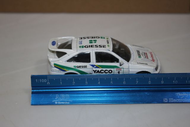 BURAGO FORD ESCORT RS COSWORTH 1/43